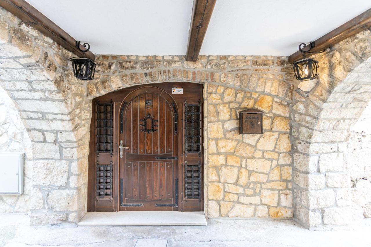 Stone House Srida Διαμέρισμα Baška Voda Εξωτερικό φωτογραφία